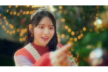 FRUITS ZIPPER、クリスマスをテーマにした「明治のグミ」CMに出演! メイキングやインタビューも 画像