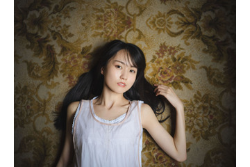 乃木坂46・賀喜遥香、クールな“かっきー”で飾るソログラビアに挑戦!『B.L.T. 』先行カット解禁 画像