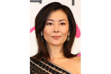 中山美穂さんの訃報に戸惑いの声 クリスマスコンサート大阪公演開催日 画像