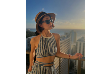 剛力彩芽、ハワイ旅オフショにファン「セクシーすぎん?」 美背中丸見えの“大胆”コーデに反響続々 画像