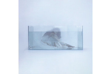LE SSERAFIMのHUH YUNJIN、新曲「jellyfish」公開! 5曲目となる自作曲 画像
