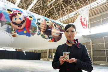 ドンキーコングやマリオが機体に! USJ「ドンキーコング・カントリー」オープン記念で特別塗装機が就航 画像