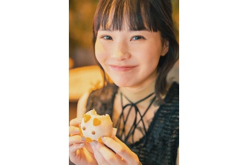 女優・新谷ゆづみのカレンダーが発売決定! ロケ地から撮影イメージまで本人がディレクション 画像