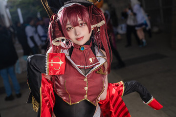 「hololive SUPER EXPO 2025」開催!船長にみこち、莉々華社長までホロメンを愛する美女レイヤー11選【写真51枚】 画像