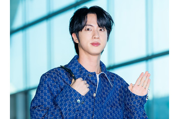 「兄妹みたい」の声も…BTS・JIN、Netflixバラエティ共演者と“仲良し3SHOT”【PHOTO】 画像