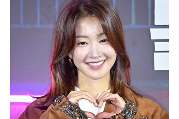 独島（＝竹島）訪問で炎上した韓国女優、“9歳上セレブ”と離婚後の幸せそうな日常をアピール【PHOTO】 画像