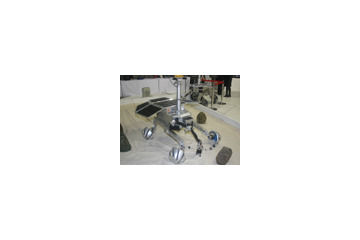 【宙博2009 Vol.8】多脚、自律走行、ミミズ型、多方向クローラー、etc.　ロボットたち 画像