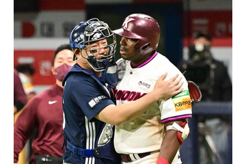 韓国プロ野球で乱闘寸前の“死球パレード”勃発!「1試合で5死球」大荒れ騒動の顛末は… 画像