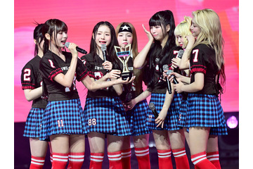 日本人メンバーも涙…UNIS、デビュー後初の音楽番組1位獲得！「EverAfterに感謝と愛を伝えたい」 画像