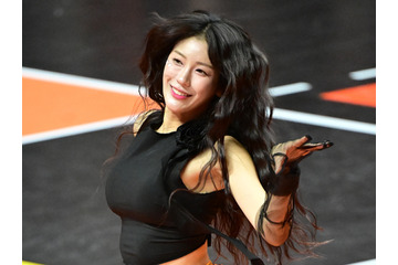 韓国プロ野球チア、スイムウェアからこぼれ落ちそうな“ハンパないボリューム”…圧巻美貌に驚きの声「アメイジング！」【PHOTO】 画像