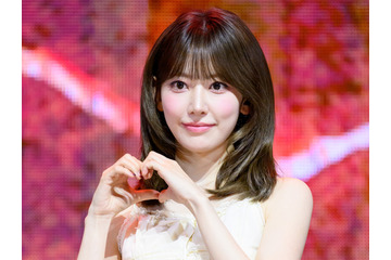 LE SSERAFIM・宮脇咲良、万博訪問！ミャクミャクグッズつけ満喫「バレなかった!?」【PHOTO】 画像