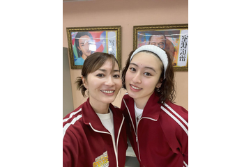 新山千春、長女と“すっぴん親子ショット”公開！「美しい親子」「すっぴんでも輝いてる」 画像