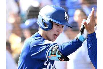 大谷翔平「今季初死球」の裏で韓国人同僚が大活躍！キム・ヘソン初三塁打＆好守備でドジャースに勝利もたらす 画像