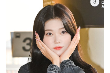 “日本人メンバー”Billlie・ツキ、色白肌見せたデート風SHOTに「バリ可愛い」「私のもの」【PHOTO】 画像