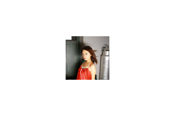 元モー娘、市井紗耶香の初の本格グラビア〜彼女がセクシーに変貌 画像