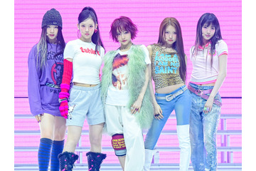“IVEの妹分”KiiiKiii、韓国ファッション誌のカバーに！個性際立つ可愛さで全員主役級の存在感【PHOTO】 画像