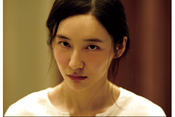 パク・ジヒョンとソン・スンホンが本能のままに求めあう…韓国映画『秘顔-ひがん-』本編映像が公開 画像