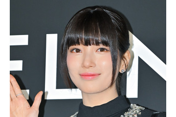 女優ペ・スジ、背中がくっきりと見える本物のバレリーナのような姿「美しすぎる」「今日もありがとう」【PHOTO】 画像