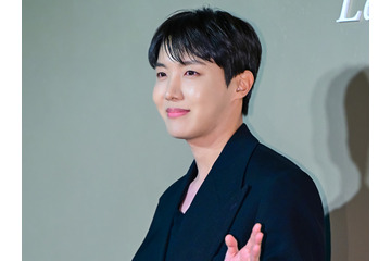 BTS・J-HOPE、デビュー前の知られざるアルバイト経験を告白！「お金が必要になって江南駅で…」 画像