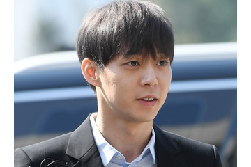 薬物・税金滞納…母国で見限られた元東方神起・ユチョン、日本で見せた“変貌ぶり”に注目【PHOTO】 画像
