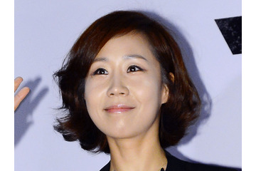 俳優夫と結婚翌年に死別、陰謀論やデマでどん底に…消えた韓国女性タレントを救った“一行のコメント” 画像