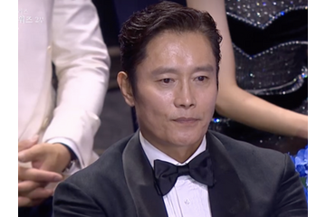 韓国の大物俳優は手ぶらで帰宅…『第4回青龍シリーズ・アワード』受賞者を総ざらい 画像