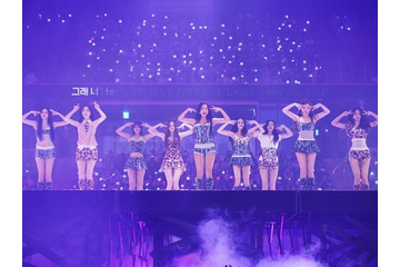 サプライズもあったTWICE革新的ワールドスターの全容「足の力が抜けるほどうれしい」【写真15枚】 画像