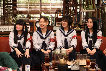 新しい学校のリーダーズが「さんまのまんま」初出演！明石家さんまの“はみだしていく”挨拶にスタジオ爆笑 画像