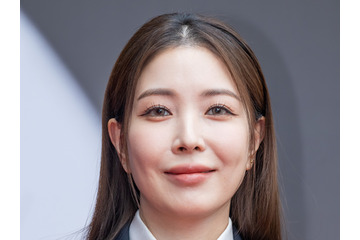 “急性骨壊死”の歌手BoA、韓国の整形外科に1000万円超を寄付「似た症状を経験する人々のために…」 画像