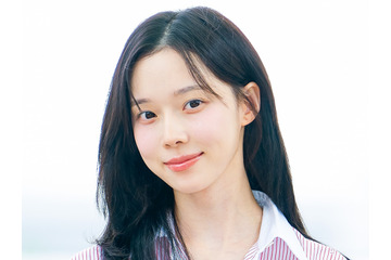 aespa・ウィンター、彼女感満載！“真夏のデート”SHOTにファン悶絶…「かき氷より顔小さい」【PHOTO】 画像