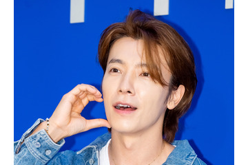 「歯磨きしてるだけなのにイケメン」SUPER JUNIOR・ドンヘ、不意打ちSHOTに視線釘付け【PHOTO】 画像