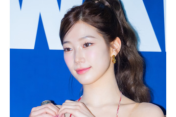 LE SSERAFIM・カズハ、引き締まった“美ウエスト”をチラ見せ！ファンを虜に…「結婚してください」【PHOTO】 画像