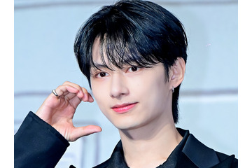 まるで彫刻…SEVENTEEN・ジュン、芸術的すぎる横顔に「存在自体がアート」の声【PHOTO】 画像