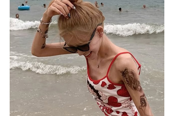 病的なまでの青白さ…故・元巨人投手を父に持つ韓国女性インフルエンサー　まるでエルフな近況に反響【PHOTO】 画像