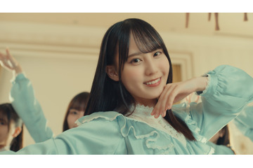 日向坂46・松尾桜、五期生楽曲『空飛ぶ車』センターに！本日よりMV公開 画像