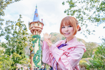 中川翔子、“しょこたん流”ディズニーリゾートの楽しみ方を一挙公開！ガイドブックが10月17日発売 画像