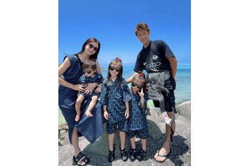 丸高愛実、沖縄・宮古島での家族旅行を満喫！1歳息子のプールデビューも 画像