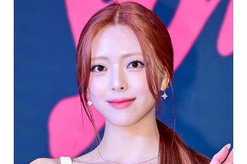 ITZY・ユナ、爽やかさ全開のスポーティーファッションで魅了！スポーツウェアブランドの新キャンペーンカット公開 画像