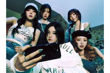 ITZYの全メンバーがJYPエンタと契約更新! ファンの前でサプライズ発表 画像