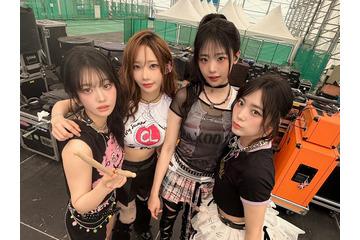 応援棒の“デザイン盗用”問題を抱えたまま…ガールズバンドQWER、初のワールドツアーをスタート 画像