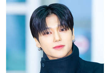 ATEEZ・ウヨン、オールブラックコーデで視線を独占！パリで輝く“ワールドクラス”の風格 画像