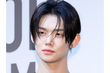 「水も滴るいい男…」TXT・ヨンジュン、雨に濡れた無防備ショットで視線を独占【PHOTO】 画像