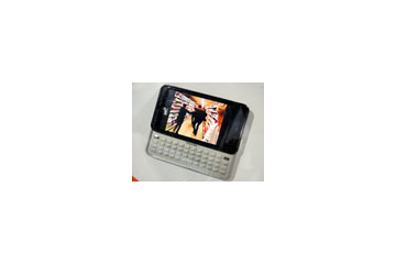【MWC 2010 Vol.14】東芝、静電容量式タッチパネル搭載のTG01後継機 画像