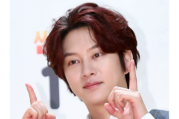 交通事故で障害認定受けたSUPER JUNIOR・ヒチョル、後遺症で背が約10cm縮んだと告白 画像