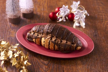 濃厚チョコの贅沢な味わい！セブンイレブン、チョコだらけの菓子パンやパイが16日より発売 画像