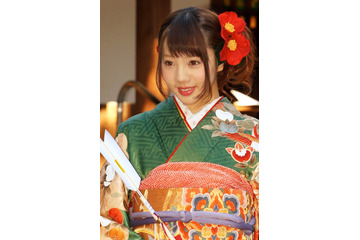 元乃木坂46・能條愛未、元同期・斎藤ちはると抱き合い満面の笑顔！「出会えて良かったと心から思える人」 画像