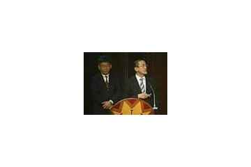 安田講堂からライブ中継中！——情報処理学会 画像