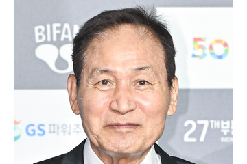 危険な状態は脱するも意識は戻らず…73歳の韓国ベテラン俳優アン・ソンギ、食事中に喉を詰まらせる 画像