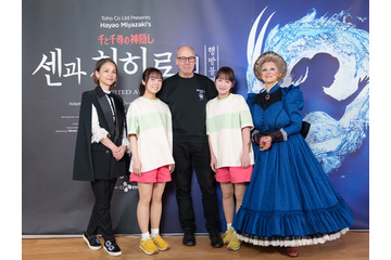 上白石萌音＆川栄李奈らが訪韓！舞台『千と千尋の神隠し』、熾烈なチケット争奪戦の末開幕 画像