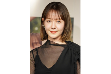 トリンドル玲奈、第1子妊娠を発表！吉岡里帆も祝福 画像